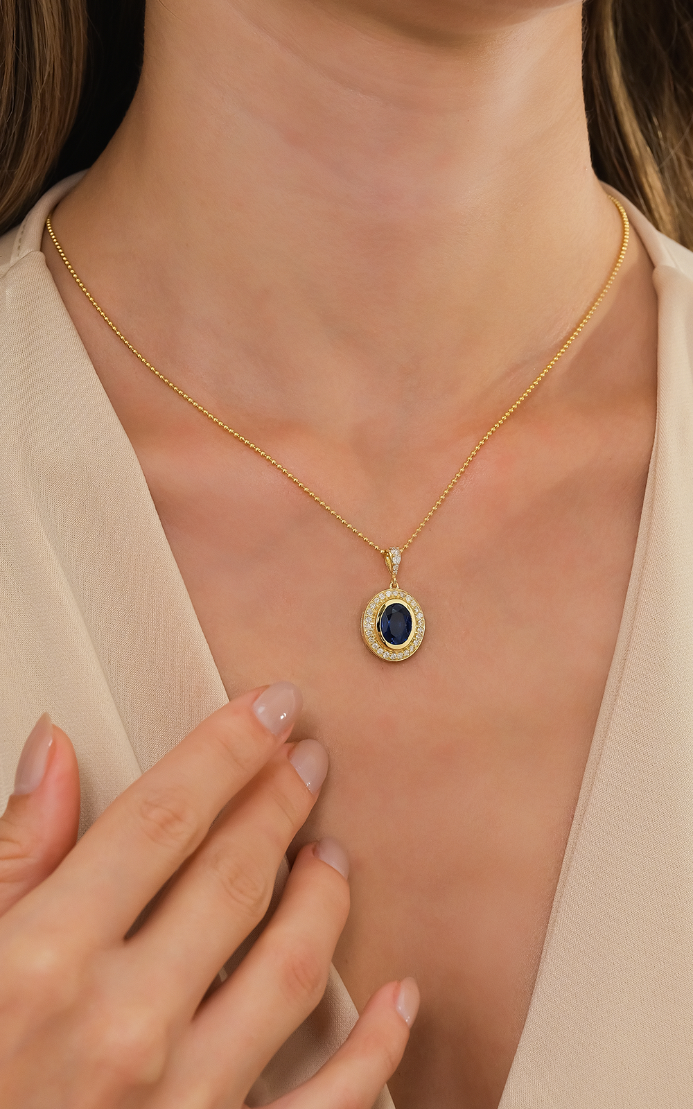 Oval Sapphire Diamond Necklace